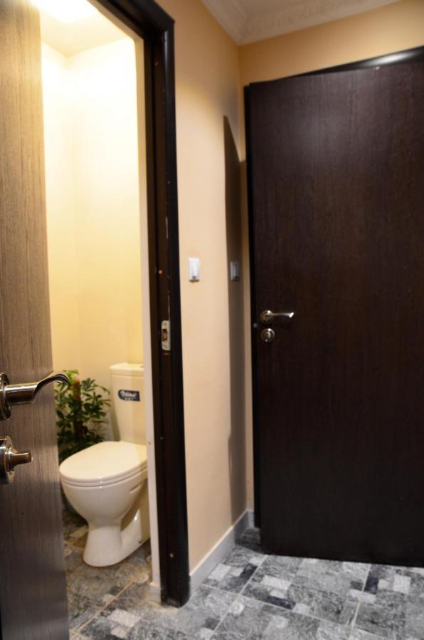 Anna'S Guesthouse リガ エクステリア 写真