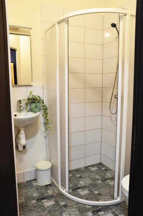 Anna'S Guesthouse リガ エクステリア 写真