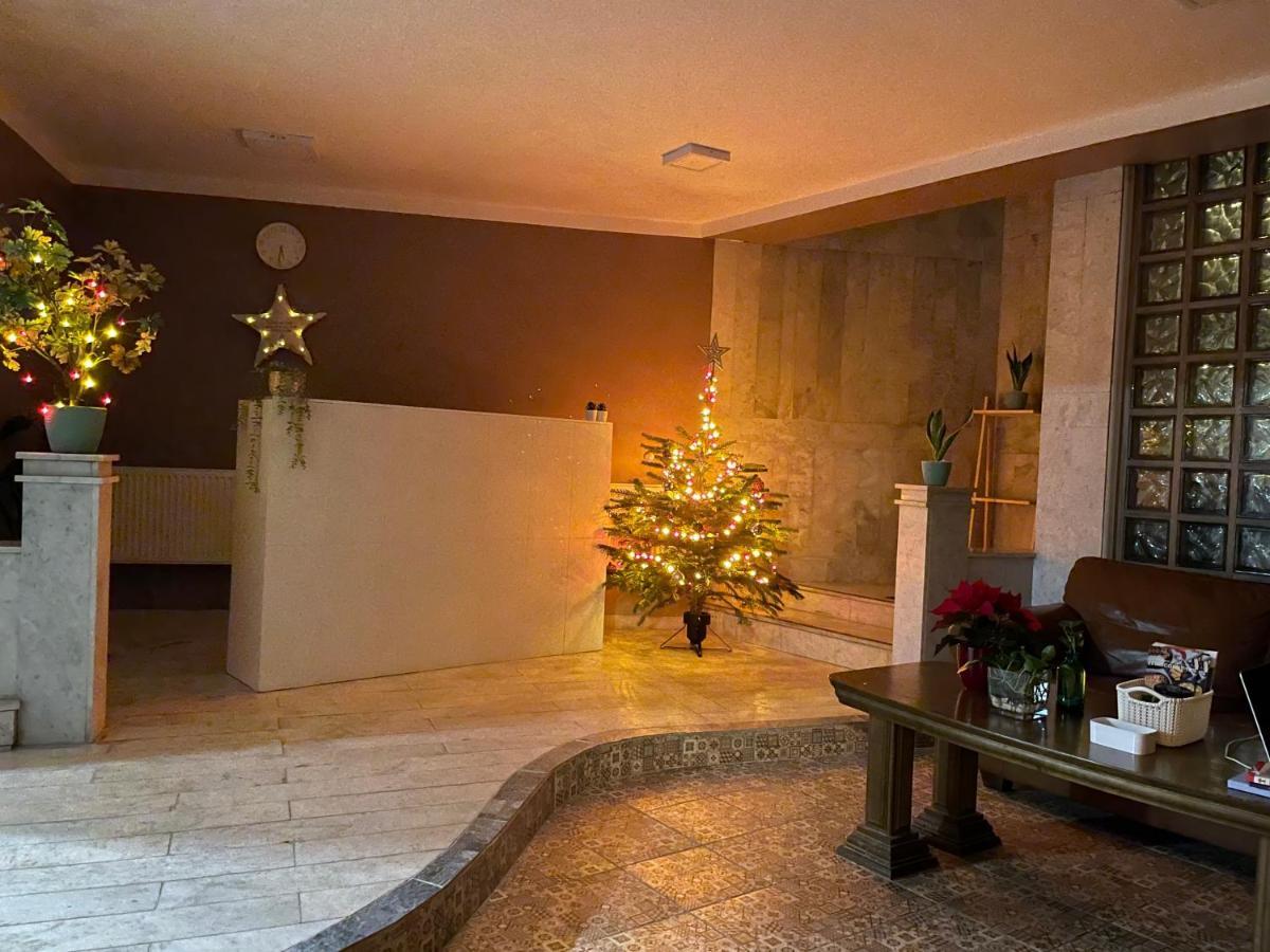 Anna'S Guesthouse リガ エクステリア 写真